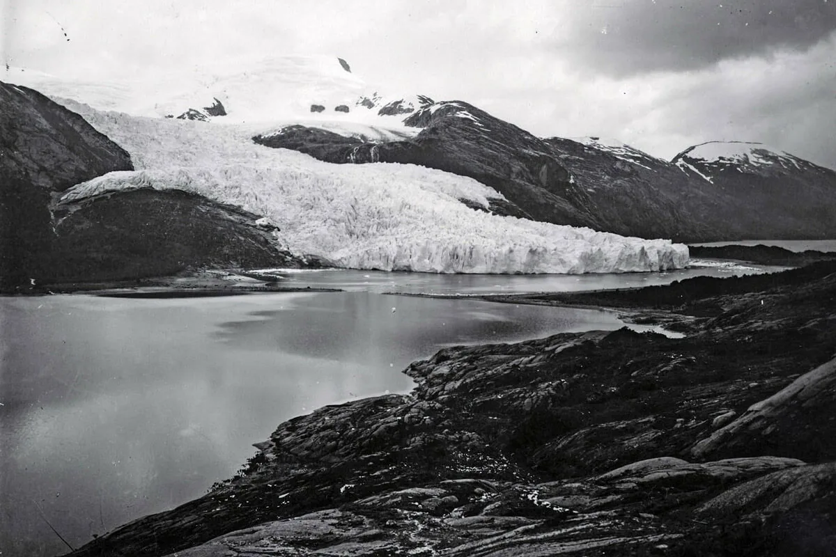 Glaciar Negri (1914). Fotografía del P. Agostini